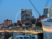 Hamburg Hafen Landungsbrücken #250